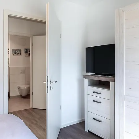 Ostseeallee Ostseeallee 4-29